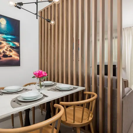 Mara M 1 Heated Pool