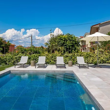 Lejlighed Mara M 1 Heated Pool