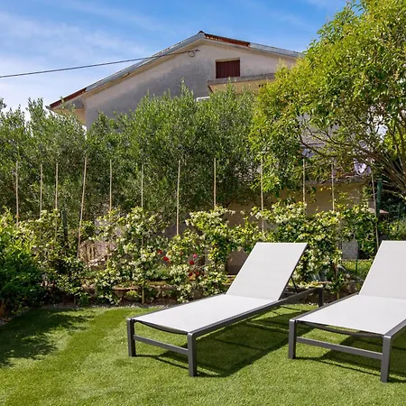 Apartman Mara M 1 Heated Pool *