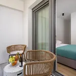 Mara M 1 Heated Pool Lejlighed